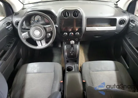 2016 Jeep Compass Sport z USA, uszkodzony, nr VIN 1C4NJCBA6GD568976